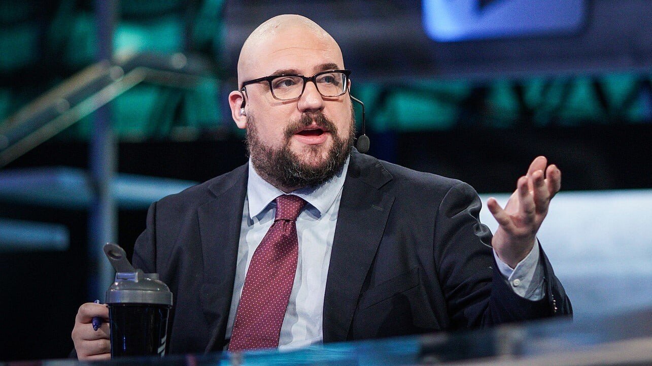 Ричард Льюис Riot Games давит на клубы выступающие в дисциплинах Valve