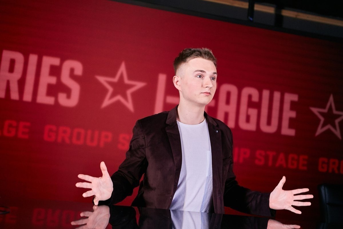 Petr1k Astralis могут никого не покупать а просто поменять роли