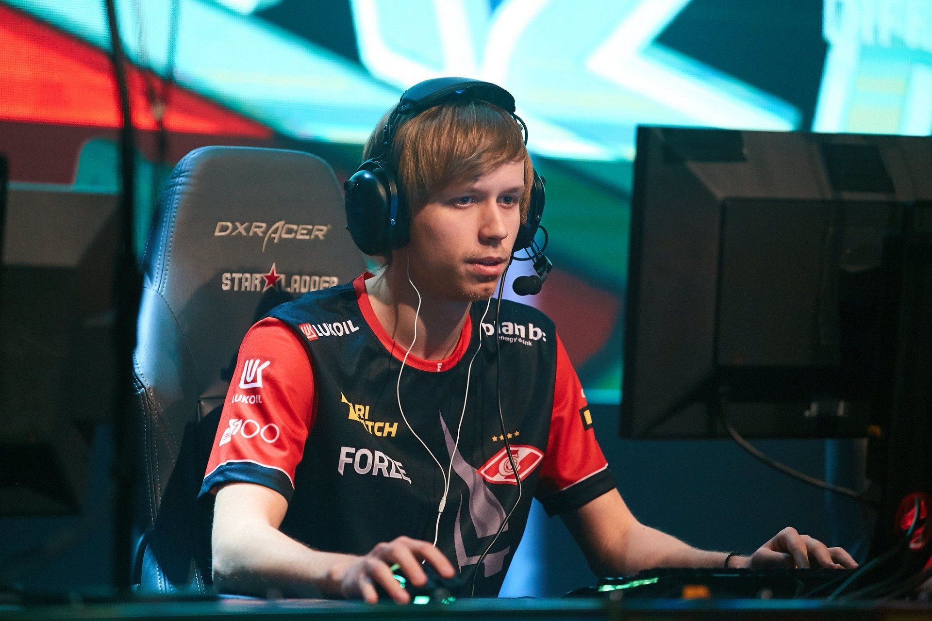 Киберспорт со2. Depressed Kid дота 2 игрок. Яторо КИБЕРСПОРТСМЕН дота 2. Vanskor дота 2.