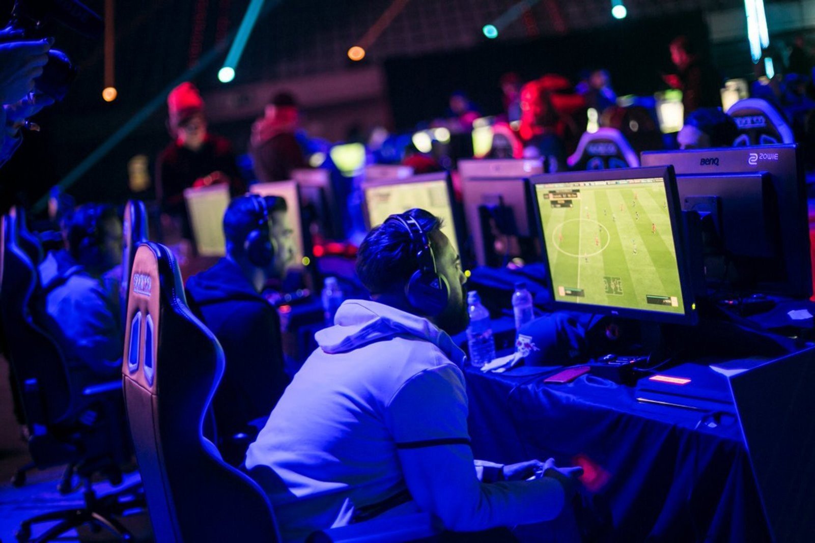 Правительство Москвы проведет международный турнир по FIFA19 на ЦСКА Арена