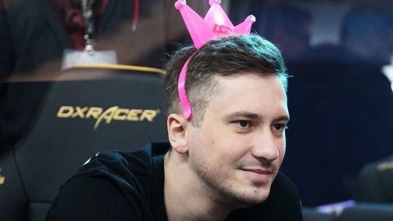 В составе NoTechies осталось всего два игрока  Solo ещё в обойме