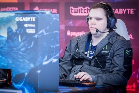 AdmiralBuldog и Loda собрали состав для квалификаций на The International 2019 позвали даже NS