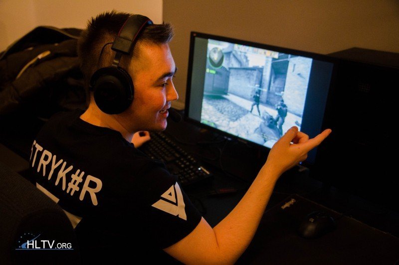 Тренер forZe покинул команду за неделю до старта CIS Minor Championships