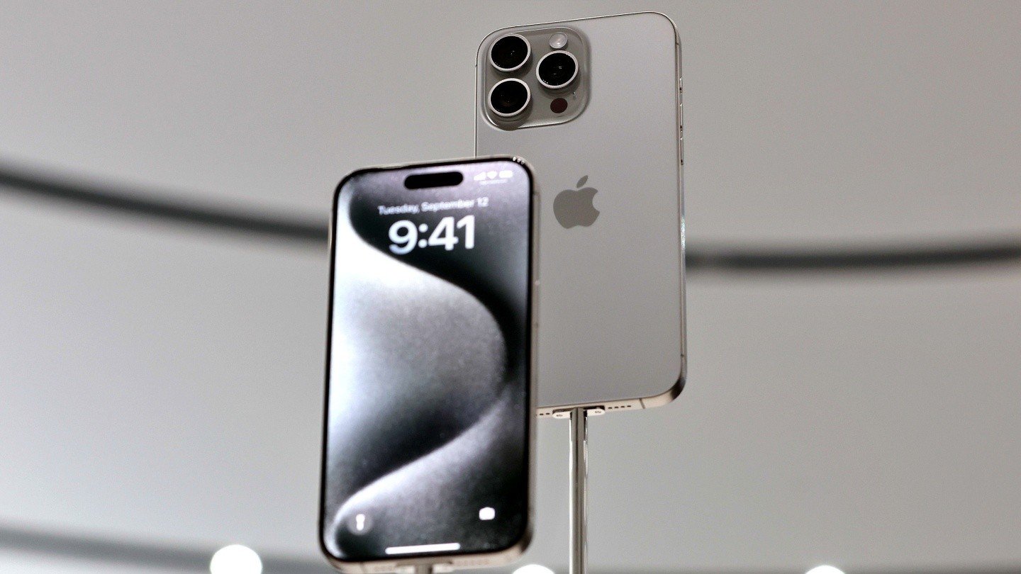 iPhone 15 лучше всего покупать в России — вот почему - CQ