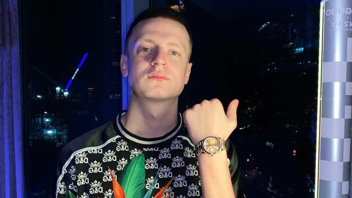 Мелстроя забанили в Instagram  недавно на него подписался Дрейк за 1 млн
