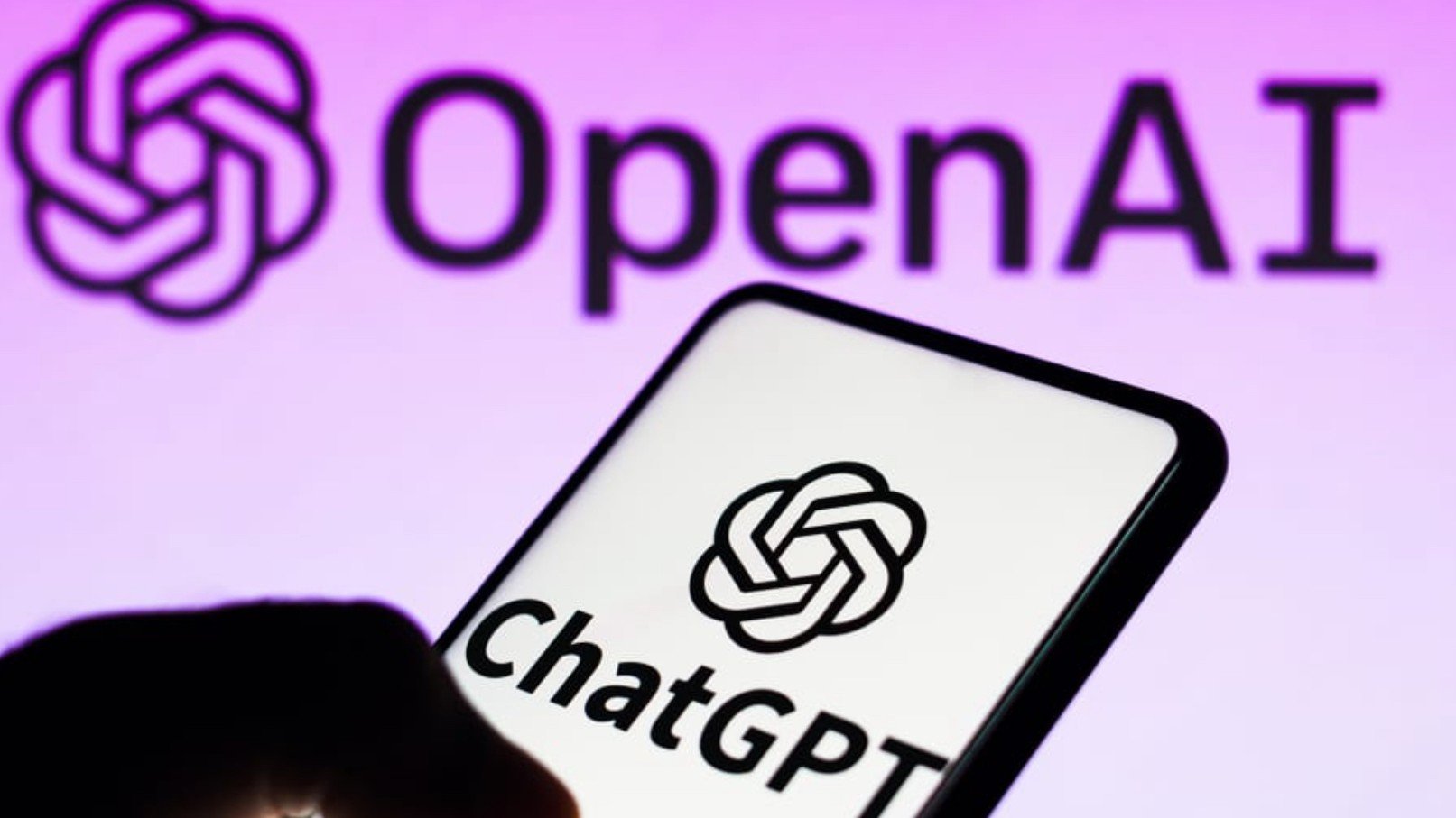 В iPhone внедрят ChatGPT  Apple и OpenAI заключили соглашение