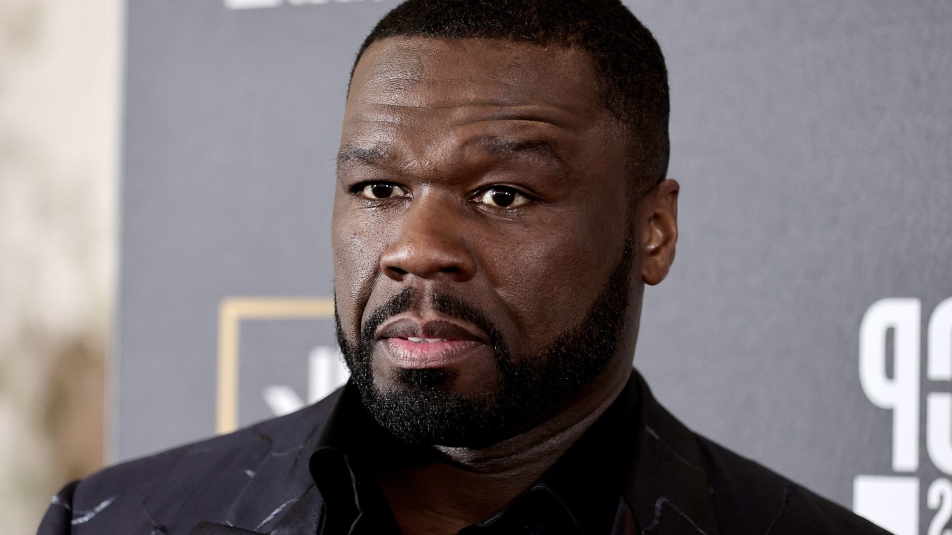 Хакеры взломали соцсети рэпера 50 Cent и заработали на мемкоине $3 млн - CQ