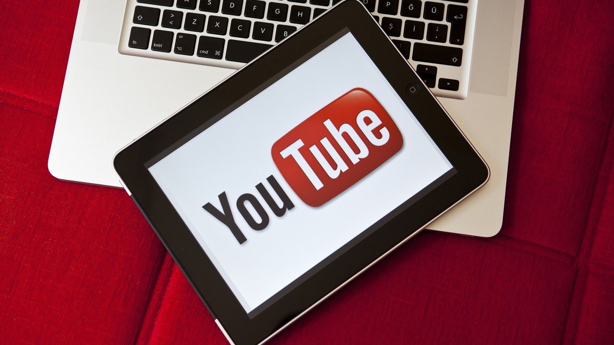 В Госдуме объяснили почему YouTube не будет принудительно заблокирован