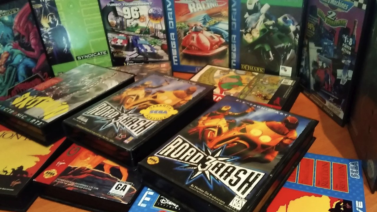 Источник: old-games.ru / В коробках игры действительно напоминали по форм-фактору видеокассеты