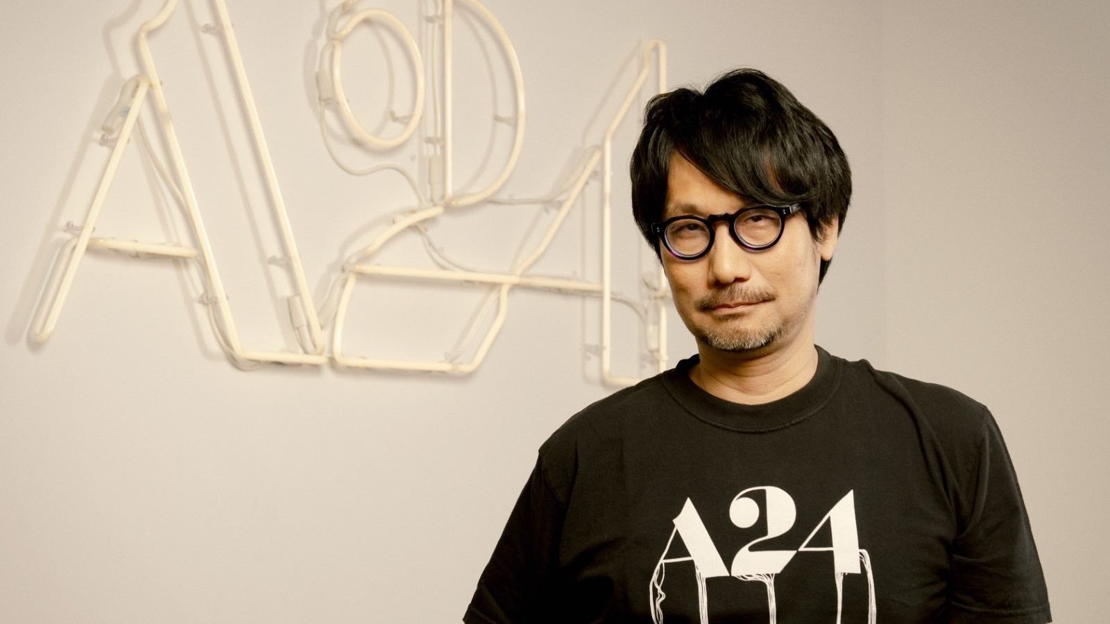 Кодзима и Чебурашка автор Death Stranding снова интригует постами с персонажем