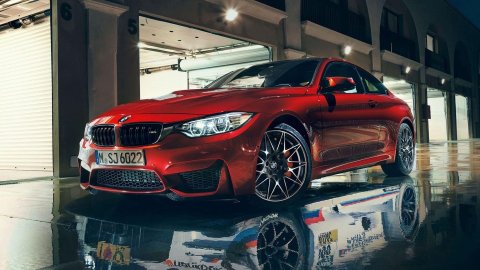 Бустер купил BMW M5 стоимостью 34 млн рублей за скины из CSGO