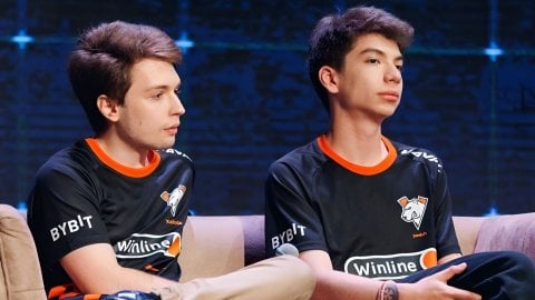 Virtuspro кикнула двух игроков из состава по Dota 2