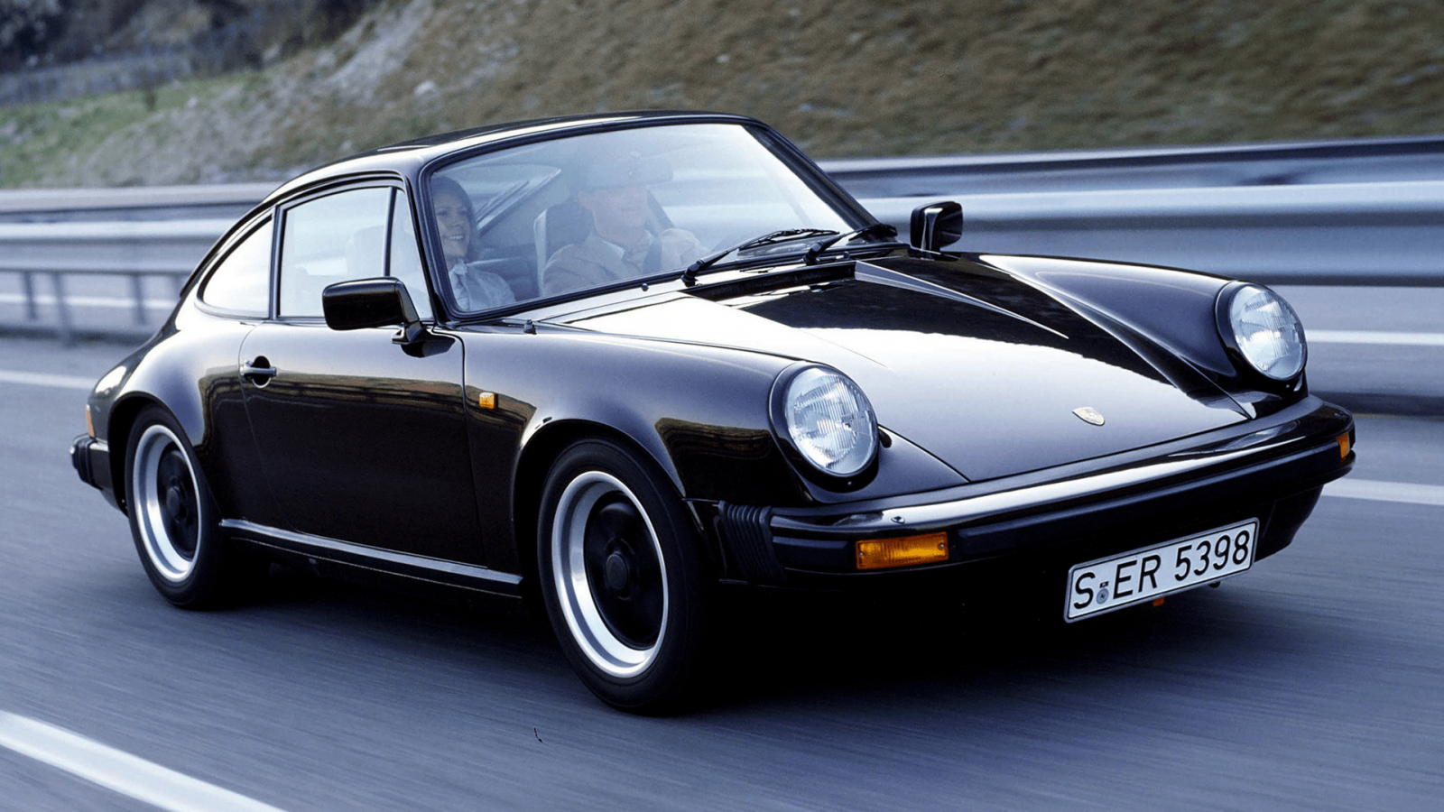 Porsche Carrera 911 Black