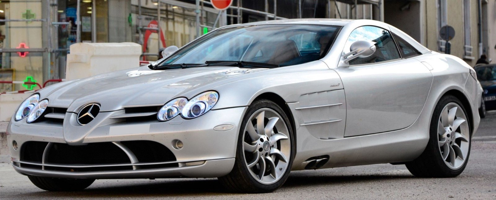 SLS AMG MCLAREN