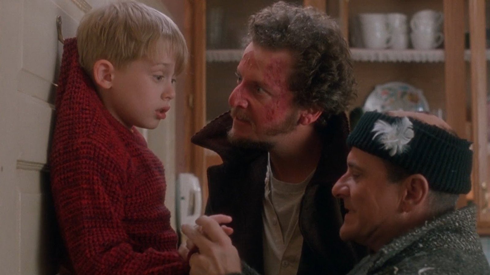 Запусти 1 дома. Один дома / Home Alone (1990).