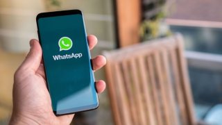 Как удалить контакт из WhatsApp инструкции для телефона
