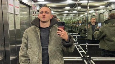 Мишу Литвина лишили военного билета  теперь блогер обязан явиться в военкомат